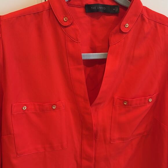 🔥🔥FIRE SALE🔥🔥 THE LIMITED tomato red blouse, size M - Picture 2 of 9